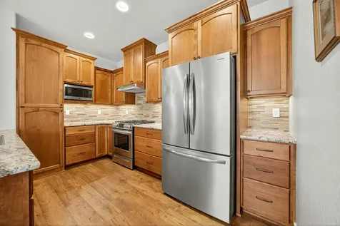 422 Castle Rock Drive Central Point OR 97502