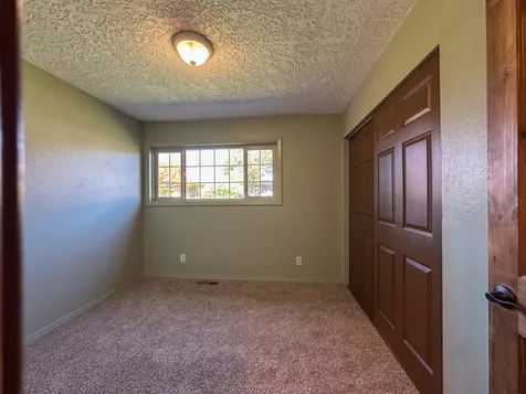 5912 Onyx Avenue Klamath Falls OR 97603