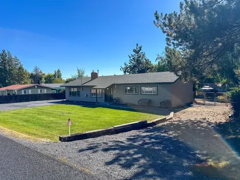 5912 Onyx Avenue Klamath Falls OR 97603