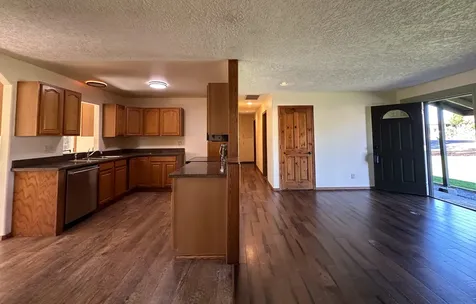 5912 Onyx Avenue Klamath Falls OR 97603