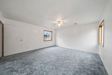 2377 N Main Street Prineville OR 97754