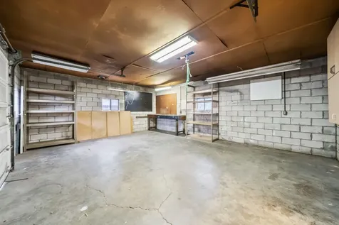 2377 N Main Street Prineville OR 97754