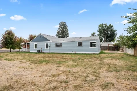 2377 N Main Street Prineville OR 97754