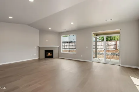 1147 Pumpkin Ridge Drive Eagle Point OR 97524