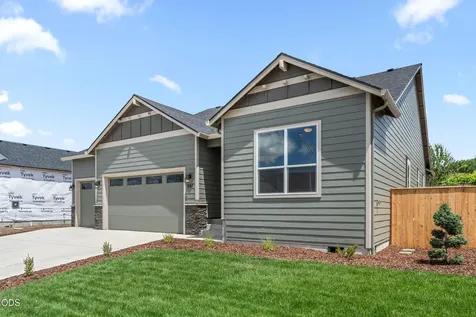 1147 Pumpkin Ridge Drive Eagle Point OR 97524