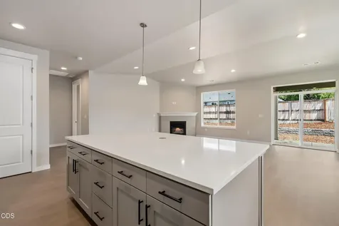 1147 Pumpkin Ridge Drive Eagle Point OR 97524