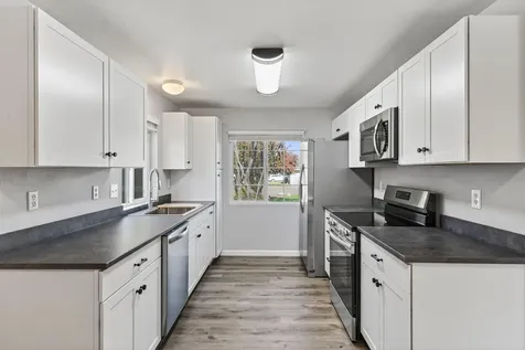 61839 Avonlea Circle Bend OR 97702