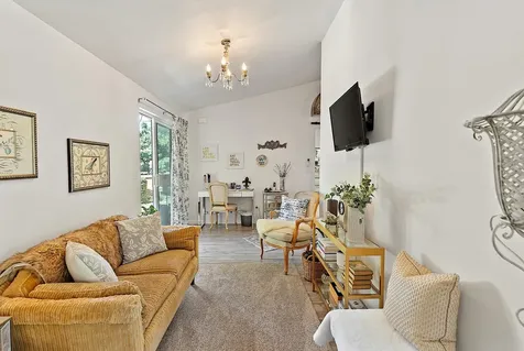 2951 Rogue River Highway Gold Hill OR 97525