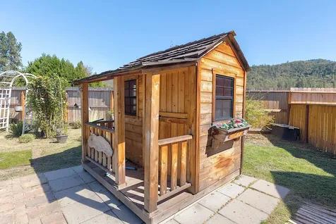 2951 Rogue River Highway Gold Hill OR 97525