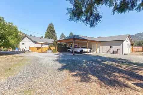 2951 Rogue River Highway Gold Hill OR 97525