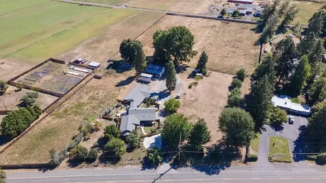 2951 Rogue River Highway Gold Hill OR 97525