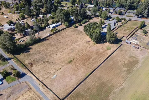 2951 Rogue River Highway Gold Hill OR 97525