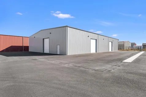 1339 Avenue F White City OR 97503