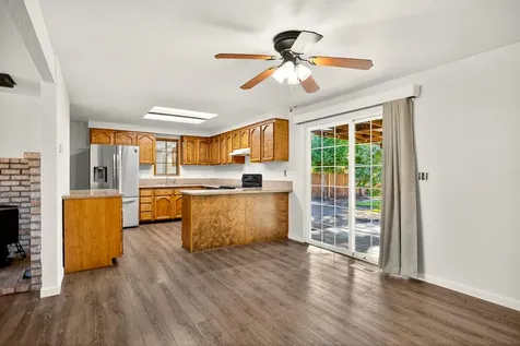 1826 Hart Avenue Medford OR 97501