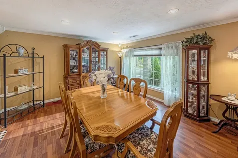 1121 Yeust Road Azalea OR 97410