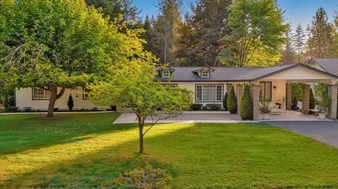 1121 Yeust Road Azalea OR 97410