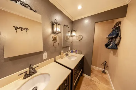 1121 Yeust Road Azalea OR 97410