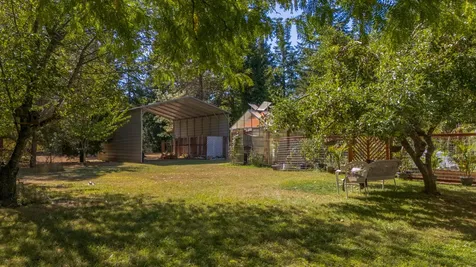 1121 Yeust Road Azalea OR 97410