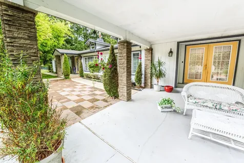 1121 Yeust Road Azalea OR 97410