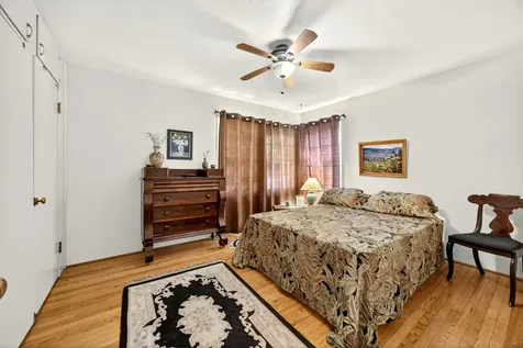 219 NE Outlook Avenue Grants Pass OR 97526