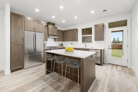 21443 NE Hayloft Place Bend OR 97701