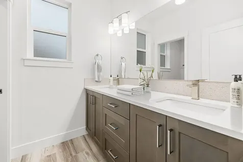 21443 NE Hayloft Place Bend OR 97701