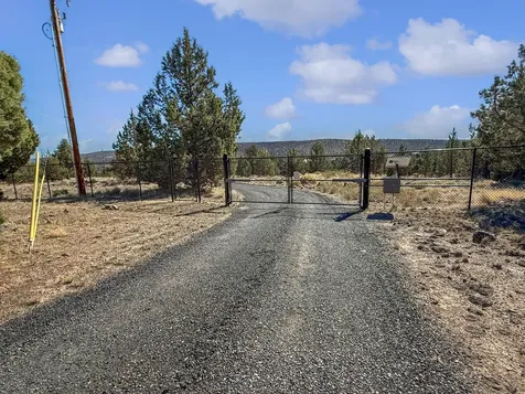6833 SE Raven Hill Court Prineville OR 97754