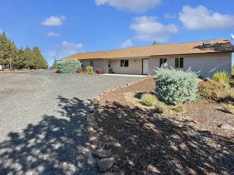 6833 SE Raven Hill Court Prineville OR 97754