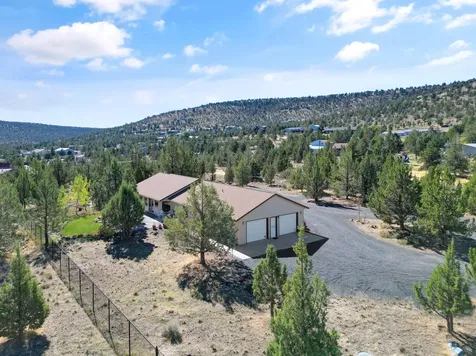 6833 SE Raven Hill Court Prineville OR 97754