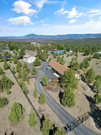 6833 SE Raven Hill Court Prineville OR 97754