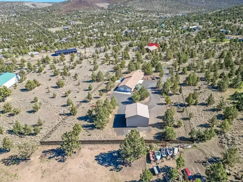 6833 SE Raven Hill Court Prineville OR 97754