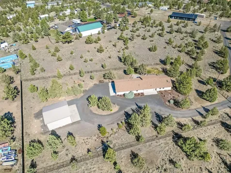 6833 SE Raven Hill Court Prineville OR 97754