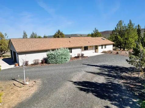 6833 SE Raven Hill Court Prineville OR 97754