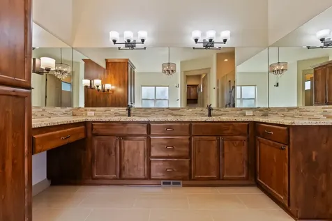 61245 Crescent Court Bend OR 97702