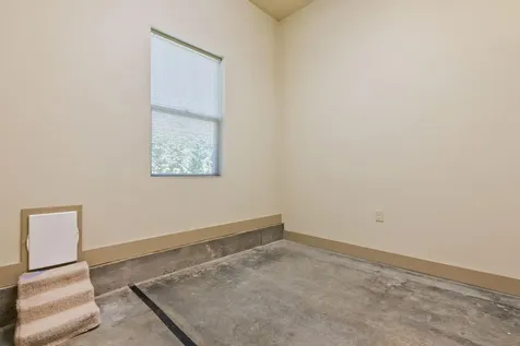 61245 Crescent Court Bend OR 97702
