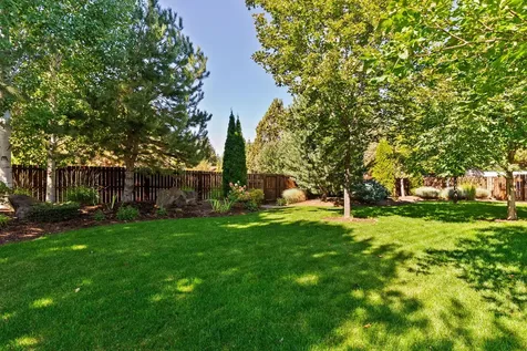 61245 Crescent Court Bend OR 97702
