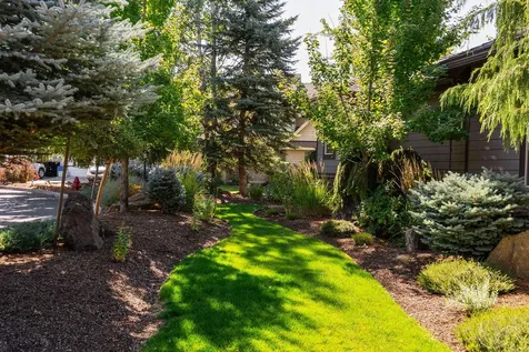 61245 Crescent Court Bend OR 97702