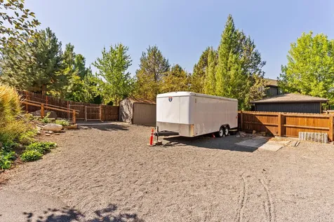 61245 Crescent Court Bend OR 97702