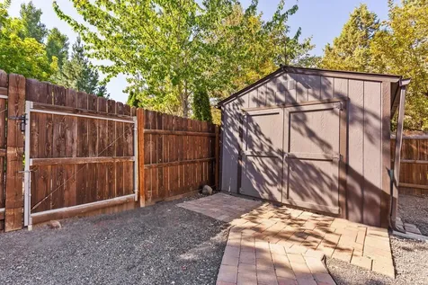 61245 Crescent Court Bend OR 97702