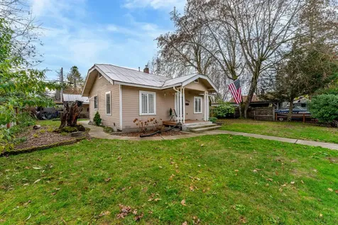 409 SE J Street Grants Pass OR 97526
