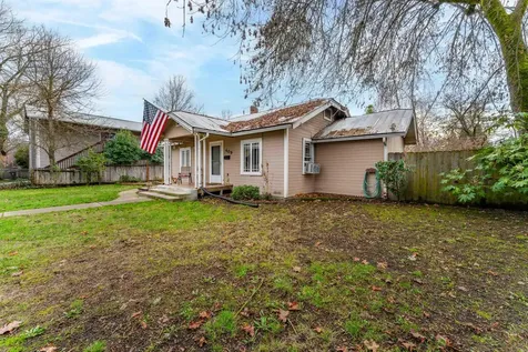 409 SE J Street Grants Pass OR 97526
