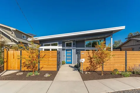 1232 NW Albany Avenue Bend OR 97703