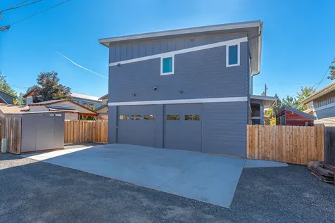 1232 NW Albany Avenue Bend OR 97703