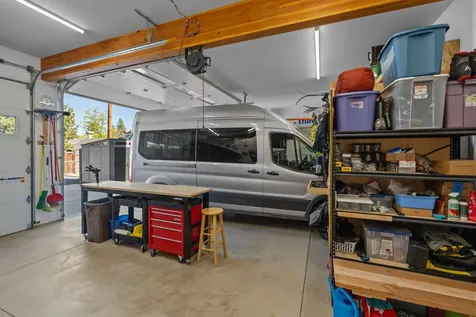 1232 NW Albany Avenue Bend OR 97703