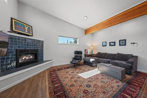 1232 NW Albany Avenue Bend OR 97703