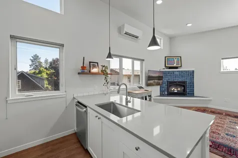 1232 NW Albany Avenue Bend OR 97703
