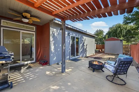 1352 SW 35th Street Redmond OR 97756