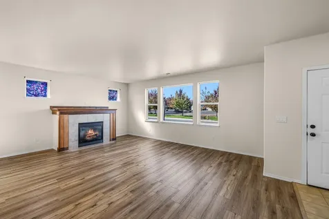 1352 SW 35th Street Redmond OR 97756