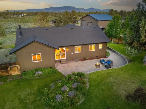 15920 SW Twin Lakes Road Powell Butte OR 97753
