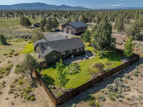 15920 SW Twin Lakes Road Powell Butte OR 97753